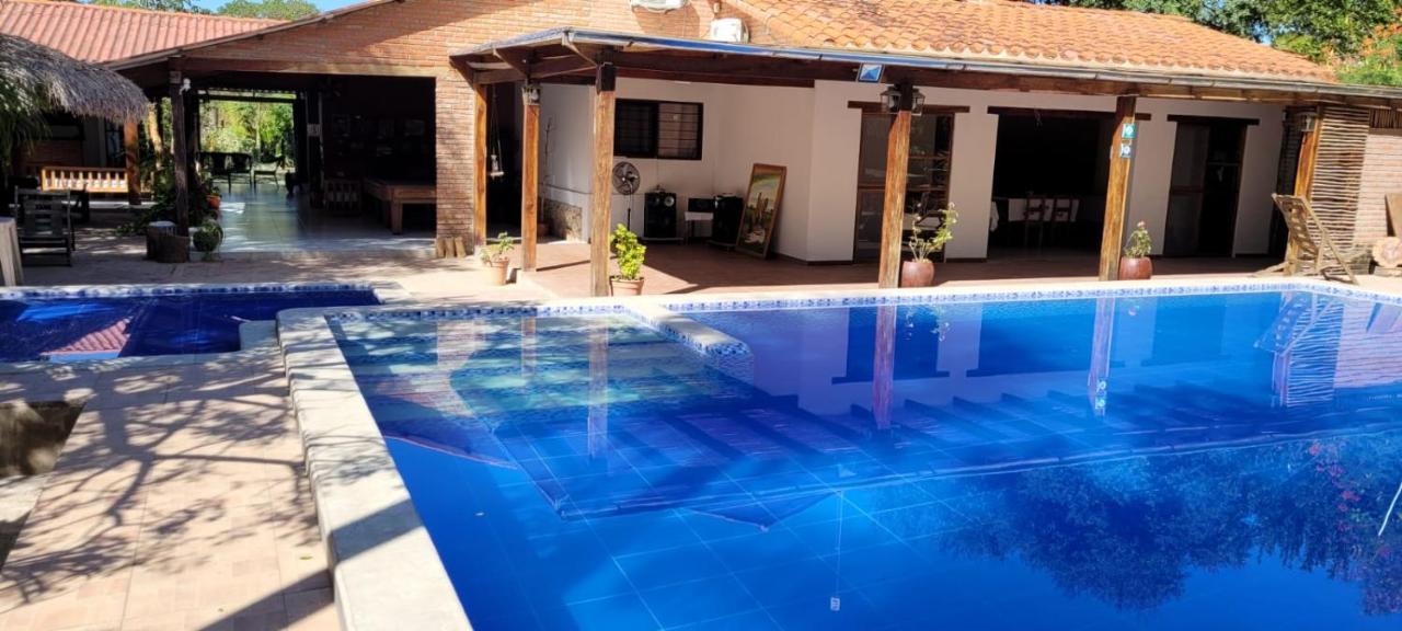 Rustico & Hotel Boutique Las Churapas Сан-Хосе-де-Чикитос Экстерьер фото